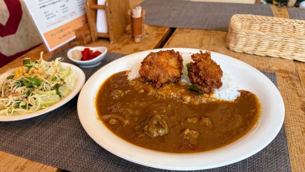 1番人気の日替わりカレーと、味づくりへのこだわり