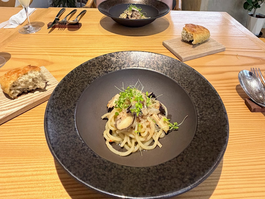 Piùのオイルパスタの写真